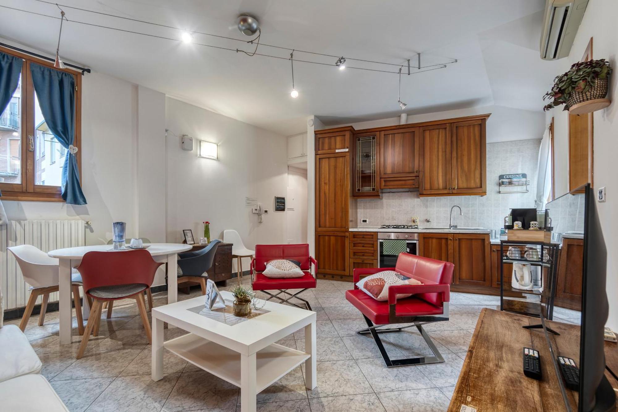 Cozy Apartment In The Heart Of ボローニャ エクステリア 写真
