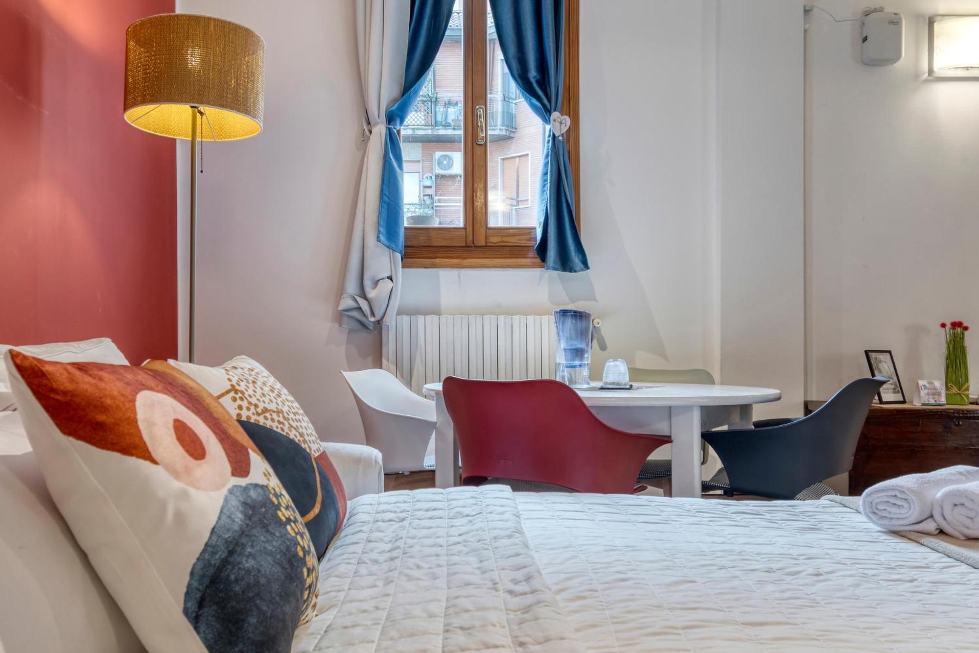 Cozy Apartment In The Heart Of ボローニャ エクステリア 写真